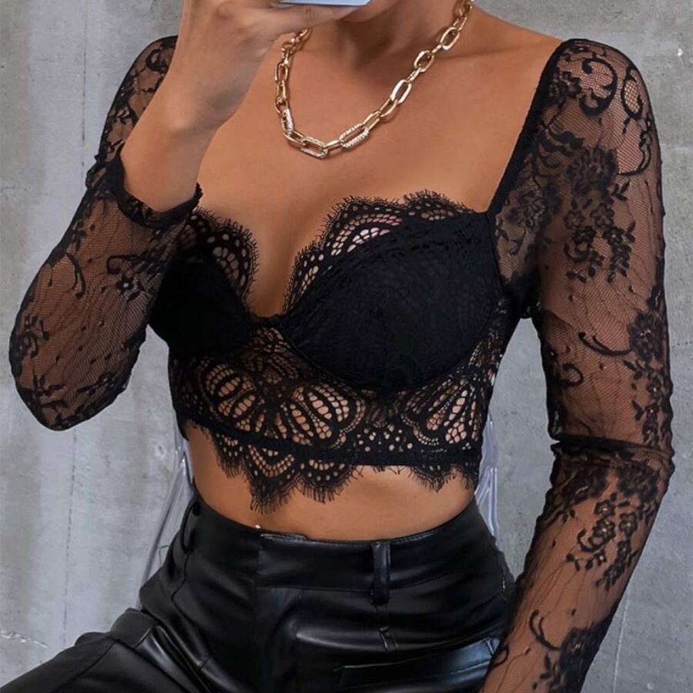 Black Floral Sheer Eyelash Lace Sleeve Crop Top - Picture 2 of 4